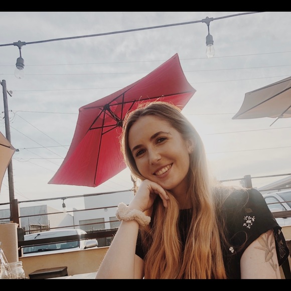 Meet your Posher, Paige - Picture 1 of 1